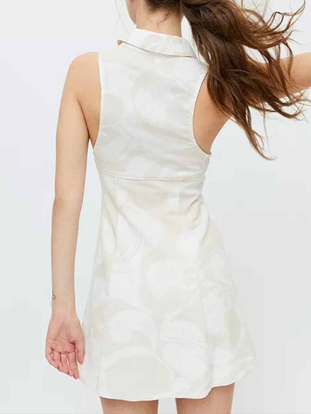 Urban Outfitters UO Tia White Mini Tennis Dress – Size M – NWT - Picture 3 of 10